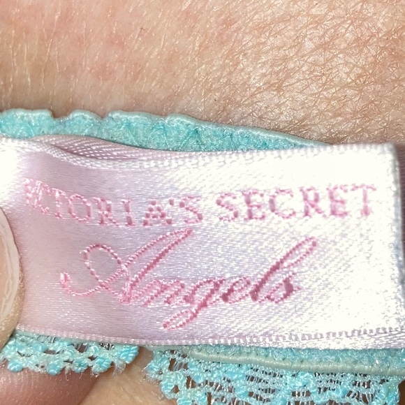 Victoria‘a Secret Angels daiquiri ice color padded with lace straps bra 32B - Picture 10 of 14